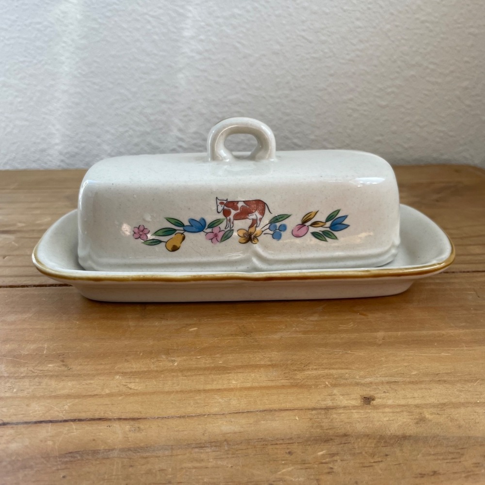 Vintage International Stoneware Japan Heartland Cow Butter Dish Country cottage